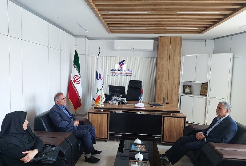 بانک رفاه باید در کنار تأمین اجتماعی بماند