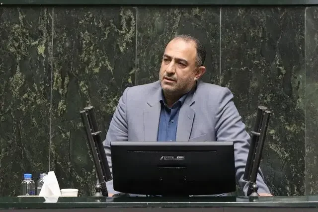 دولت برای تأمین اجتماعی خط اعتباری مشخص تعریف کند