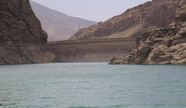 گزارش مجلس از بحران آب: افت ۲۲ درصدی ذخایر سدها با وجود بارش‌ها