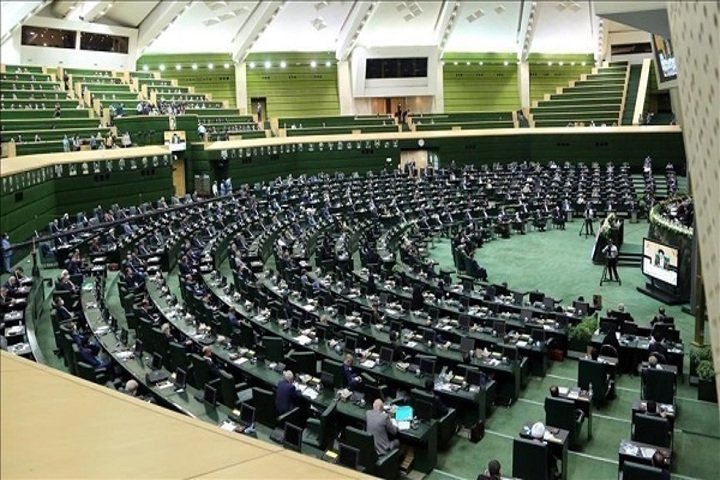مواضع سازمان تأمین اجتماعی در کمیسیون‌های مجلس تبیین شد