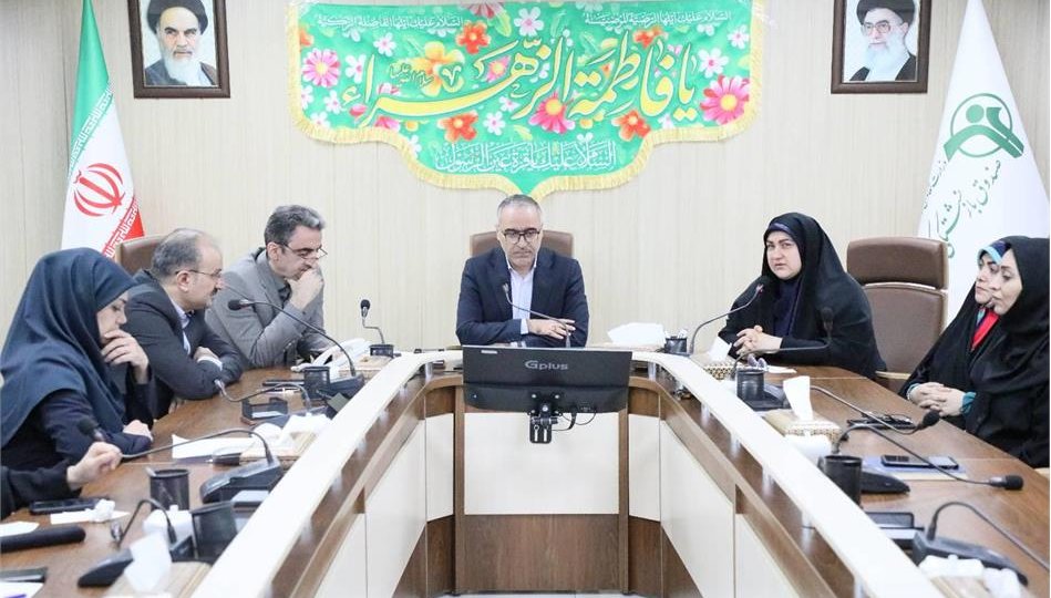 نقش محوری بانوان در خدمات‌رسانی به بازنشستگان
