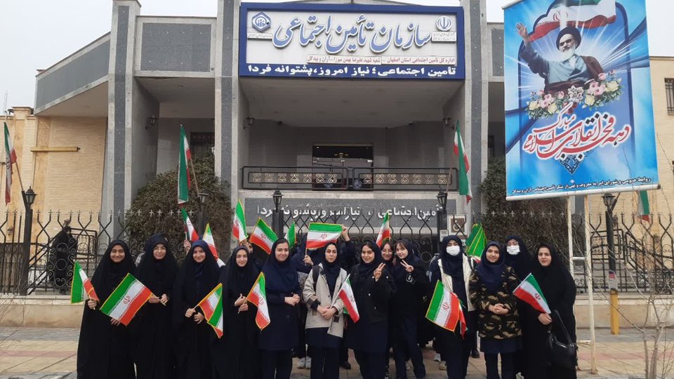 اجرای طرح گردشگری علمی دانش‌آموزی در تأمین‌اجتماعی آران و بیدگل