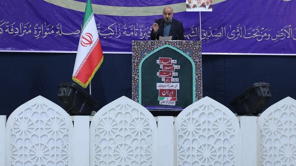 تقدیر وزیر کار از کارفرمایانِ حامی نیروی کار در جنگ