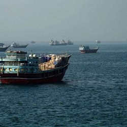 دارو پشت گلوگاه‌های بسته؛ جایگزینی مسیرهای زمینی و هوایی با حمل و نقل دریایی