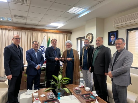 تقدیر از ضابطین امر به معروف و نهی از منکر اداره کل تامین اجتماعی قزوین