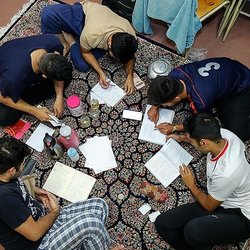 هشدار وزیر علوم به دانشجویان: "فقط مهندس و دکتر نشوید"