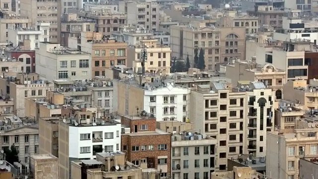 رکود تورمی در بازار مسکن؛ خانه گران‌تر شد، خریدار کمتر شد