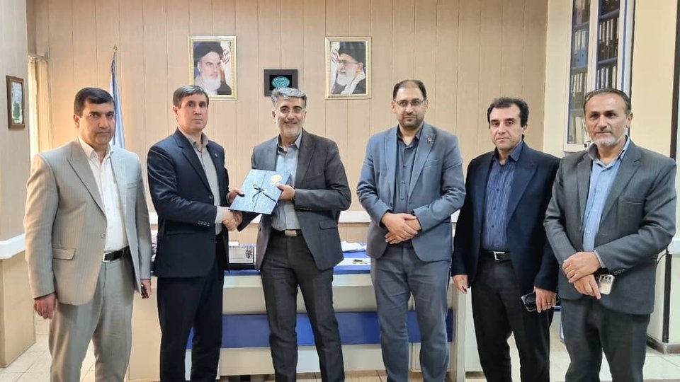 تجلیل از شعبه چهار تامین‌اجتماعی شیراز، سومین شعبه پیشران کشور