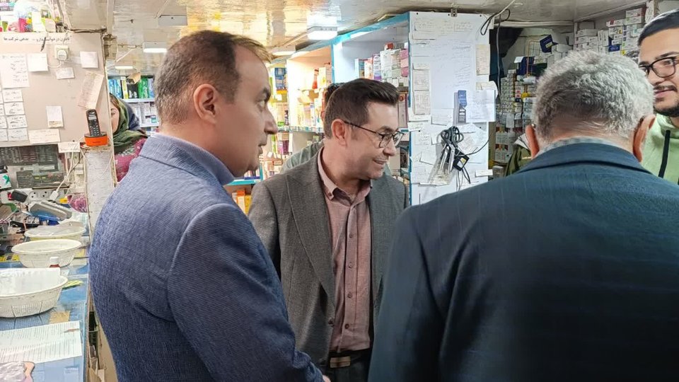 نظارت نوروزی مدیر درمان تامین اجتماعی اردبیل بر فعالیت داروخانه های خلخال