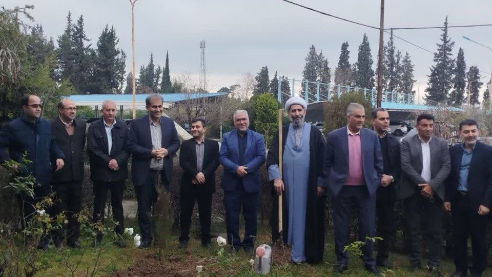 اجرای پویش کاشت نهال به میزبانی بیمارستان تامین‌اجتماعی حکیم جرجانی گرگان