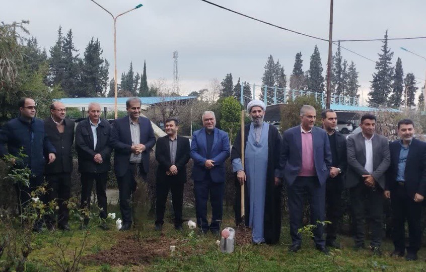 اجرای پویش کاشت نهال به میزبانی بیمارستان تامین‌اجتماعی حکیم جرجانی گرگان