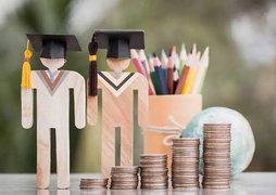 استثمار معلمان در مدارس غیردولتی