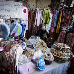 زنان، تولید، بازار و ایفای نقش با درونمایه استقلال