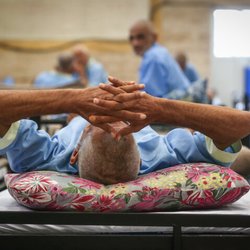 اتاق مصرف مواد مخدر در کلینیک‌های جامع؛ فقط برای این گروه از معتادان