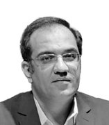 اصلاحات باید از دولت شروع شود