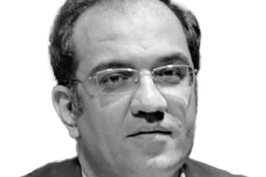 اصلاحات باید از دولت شروع شود