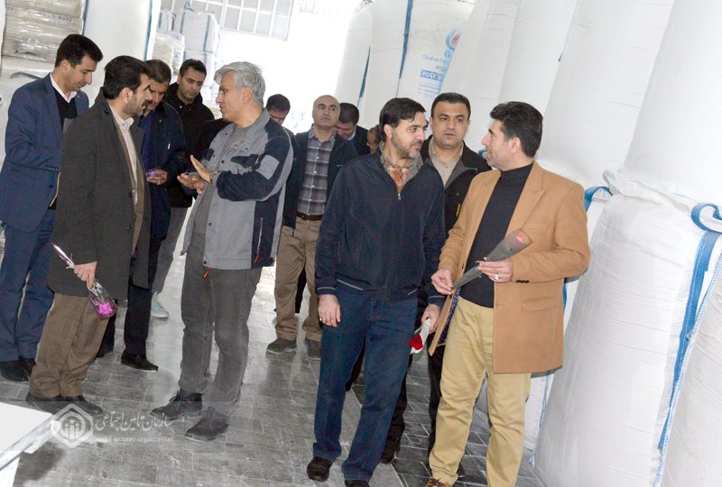 بازدید مدیرکل تأمین‌اجتماعی کردستان از کارخانه پنجره آریا