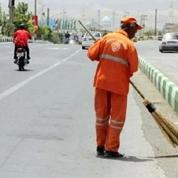 مرگ یک رفتگر دیگر در بزرگراه؛ وقتی پیمانکار جای ماشین، انسان می‌فرستد