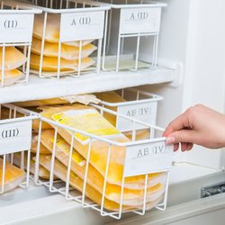 بحران پلاسما در ایران: صادرات مواد اولیه، واردات داروهای گران‌قیمت