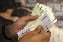 معاش در مجادله با آمار‌ها