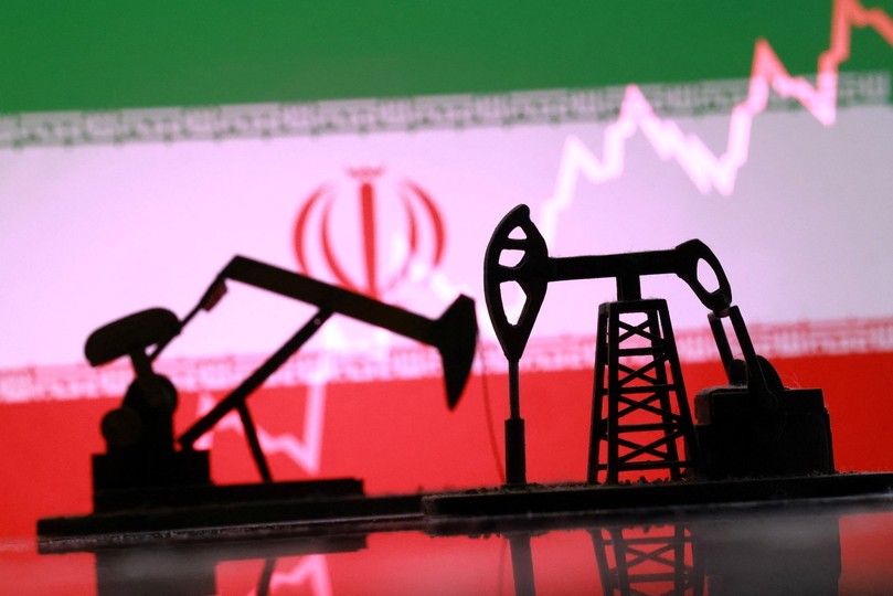 جهش قیمت نفت و سقوط سهام آسیا پس از حملات متقابل ایران و اسرائیل