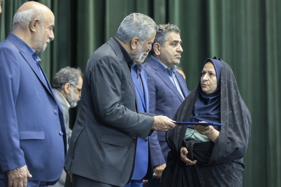 تجلیل از کارگران احمد میدری (25).JPG
