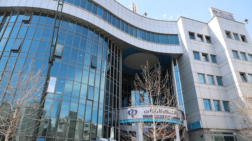 تمدید خودکار کارت‌های بانک رفاه کارگران