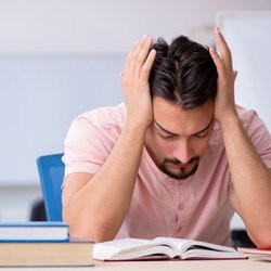 از برکلی تا هاروارد؛ وقتی دانشجویان سال اول در حد کودکان ۱۰ ساله سواد دارند