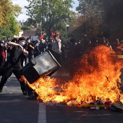جلسه اضطراری کابینه در پی «خشونت شهری» اعتراضات دانش‌آموزی فرانسه