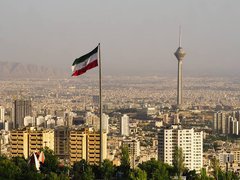 رکود زیر سایه‌ی جنگ؛ اقتصاد ایران  10 درصد کوچک‌تر شد