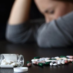 داروهای لاغری و بدنسازی حاوی مواد مخدر؛ هشدار پزشکی قانونی درباره خطر مرگ