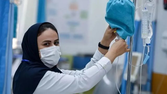 کارزاری برای مطالبه کارکنان نظام سلامت از وزارت بهداشت؛ زمان پرداخت رفاهیات دانشگاه‌های علوم پزشکی اعلام شود