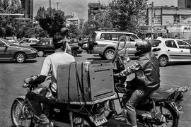 استثمار در سایۀ الگوریتم‌ها؛ پایان افسانۀ «رئیس خودت باش»