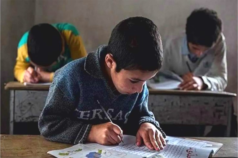 انتقاد از جذب معلمان با دانش پایین