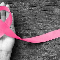 روبان‌های صورتی؛  سفیران آگاهی‌بخش