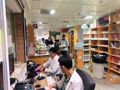 بدهی 6 ماهه بیمه ها و ناتوانی داروخانه ها برای خرید دارو