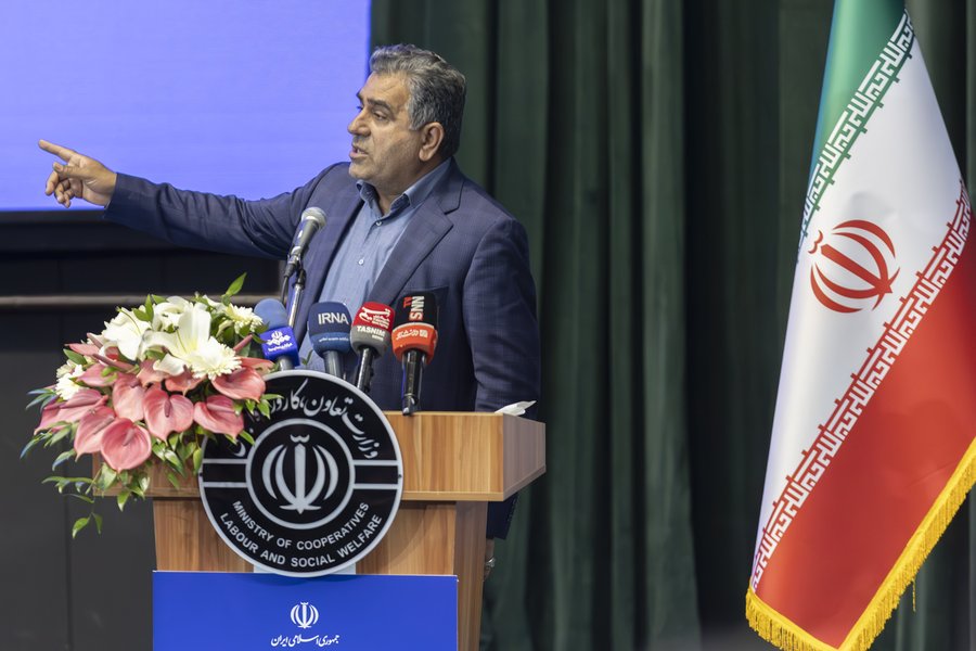 تجلیل از کارگران احمد میدری (17).JPG
