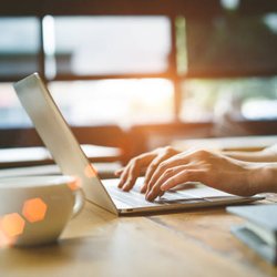 کار دیجیتال، تبعیض سنتی؛  نابرابری جنسیتی در دنیای فریلنسینگ آنلاین