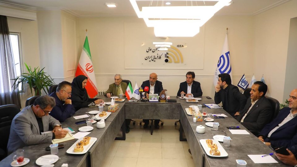وزیر کار: مشارکت تشکل‌های کارگری و کارفرمایی، کیفیت تصمیم‌گیری‌ها را افزایش می‌دهد
