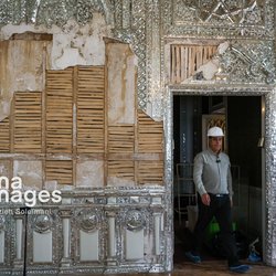خسارات برجا مانده از جنگ  در کاخ سعدآباد