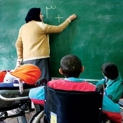 وجود ۱۵ هزار دانش‌آموز بازمانده از تحصیل در آموزش استثنایی