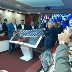 میدری در مراسم رونمایی از کارت اعتباری گردشگری: گردشگری به‌عنوان ابزاری برای خروج از رکود اقتصادی است