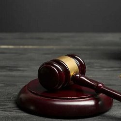 آغاز پذیرش داوطلبان زن در دانشگاه علوم قضایی