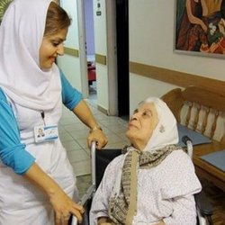 مراقبت از سالمندان در تنگنای کمبود نیرو و گرانی خدمات