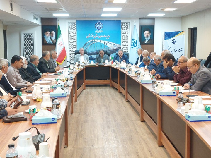 آموزش قوانین تأمین‌اجتماعی به رؤسای کانون‌های بازنشستگی خوزستان