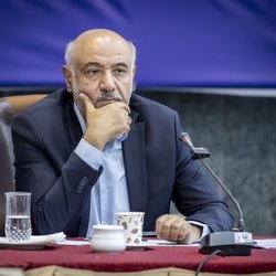 ادغام صندوق‌های بازنشستگی کشوری و فولاد فقط اداری است