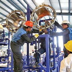 فرسودگی سرمایه و هزینه‌های سرسام‌آور؛ آینده صنعت ایران در میانه دو راهی فروپاشی یا اصلاح