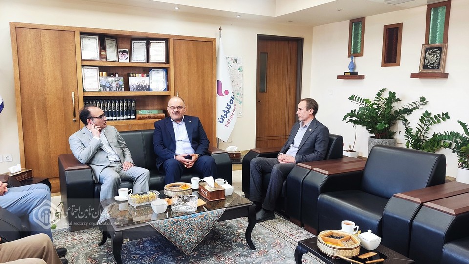 تأکید تأمین اجتماعی و بانک رفاه اصفهان بر تقویت خدمات به مستمری‌بگیران