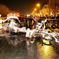 جزئیات تازه از حادثه مرگبار بلوار وکیل‌آباد مشهد؛ جنسیس با سرعت ۸۹ کیلومتر منحرف شد