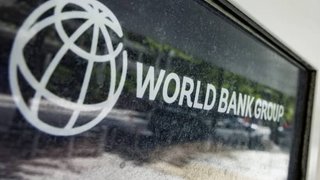 تلاش ده‌ها کشور برای دریافت وام اضطراری از بانک جهانی در پی بحران اقتصادی جنگ ایران